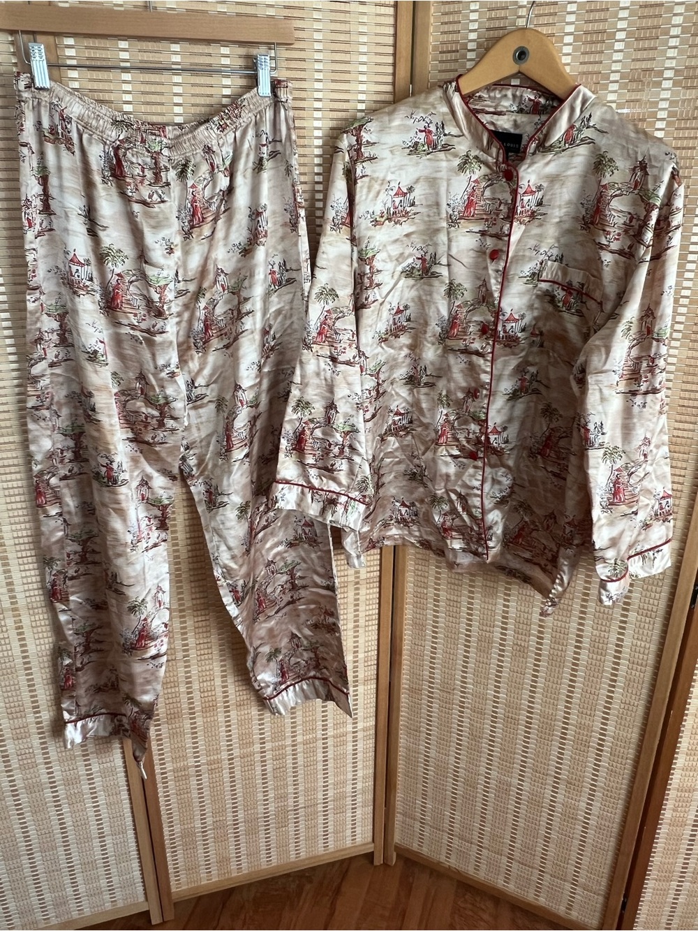 Robert Louis Chinoiserie Toile Print Mandarin Collar Pajama Set Large